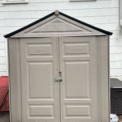 courtyard house storage