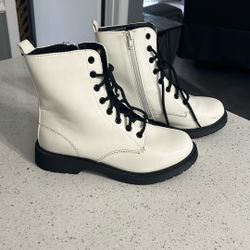 Size 6 Boots