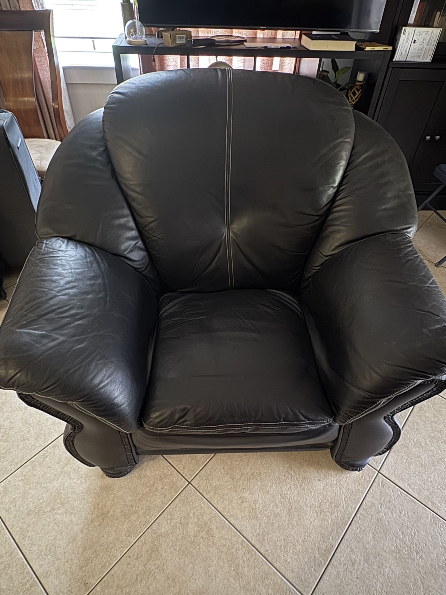 Small Single Seat Real Leather Couch
