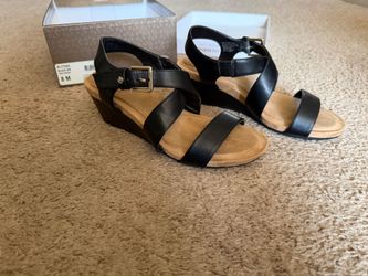 Women's sandals