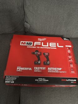Milwaukee 2 Tool Combo Fuel 18 Volts