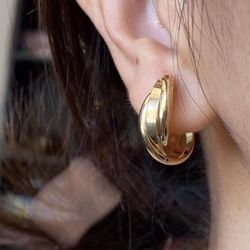 Gold Twisted Clip On Earrings 