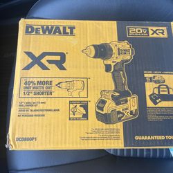 DEWALT 20V MAX XR Lithium-Ion Cordless Compact 1/2 in. Drill/Driver Kit, 20V MAX 5.0Ah Battery, and Charger(best Offer)