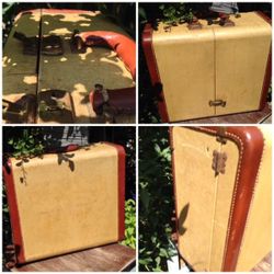 Traveling Bar Trunk