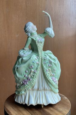 Sophia The Allemande - 1982 Franklin Porcelain 