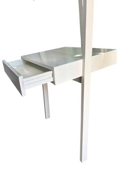 White Leaning Ladder Shelf desk
