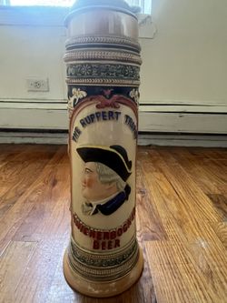 1952 The Ruppert Trophy 4 liter Stein New York New York