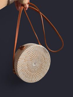 Rattan handmade round bag crossbody