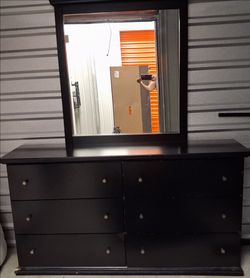Dresser with mirror