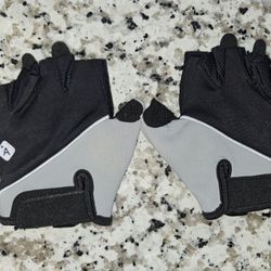 Medium Workout Gloves