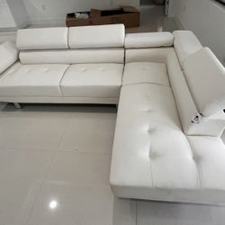 Sectional Sofa 