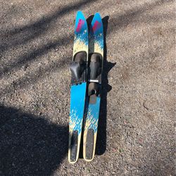 O’Brien Water Skis