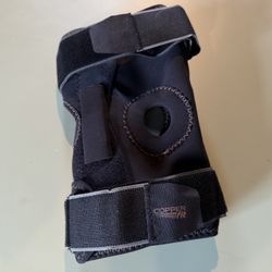 Copper Fit Knee Brace