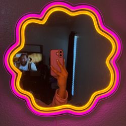 Neon light mirror