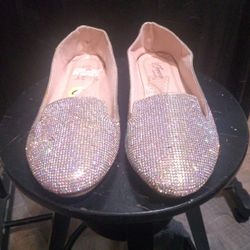 Women's Forever Link Glittery Rhinestone Rise Gold Ballet Flats. Size 9.