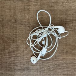 Apple EarPods