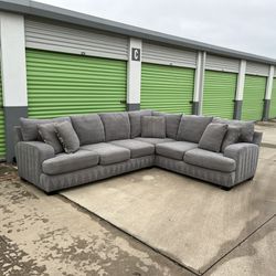 *FREE DELIVERY* Large Gray Sectional Couch 🔥 (DEEP CLEANED)