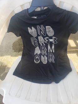 NEW UNDER ARMOUR GIRLS SHIRT SIZE S