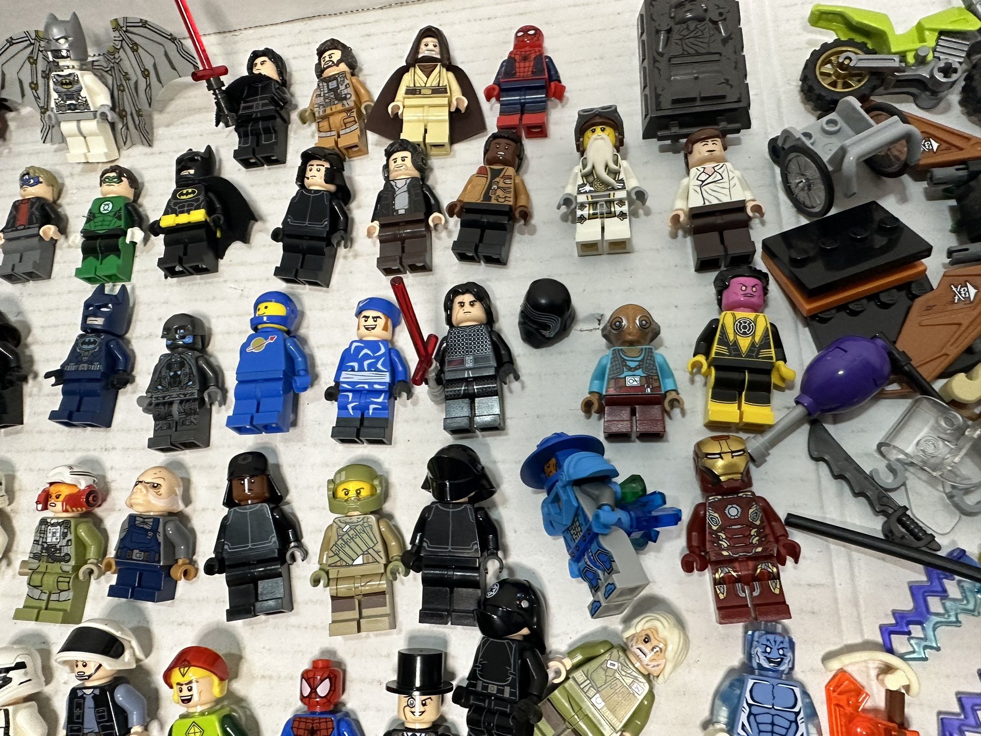 Lot of 20 lbs Lego with 100+ Minifigures