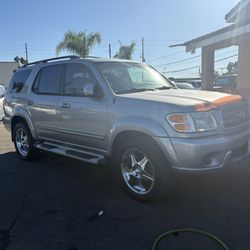 2005 Toyota Sequoia 