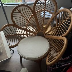 Rattan Peacock Chair 