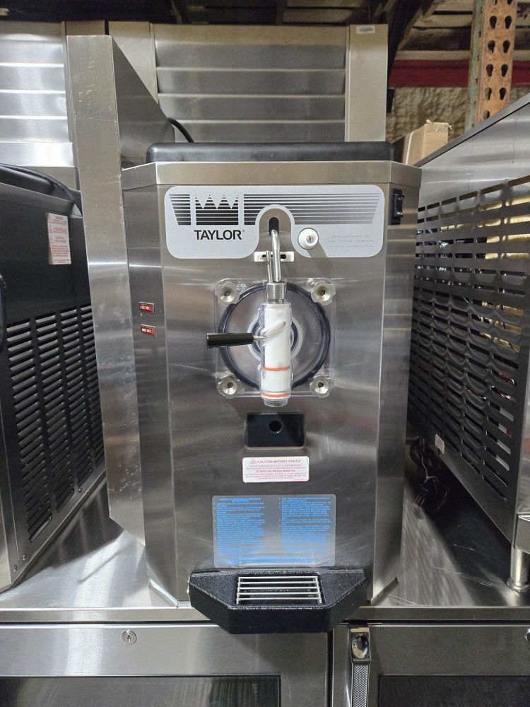 Taylor 430-12 Slushy frozen beverage machine