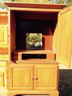 TV Armoire
