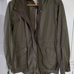 JACKET - OLIVE GREEN OR TAN
