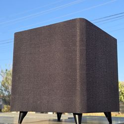 Dual Subwoofer Front and Down Fire(LIKE NEW) Orgin Acoustics