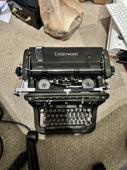 Underwood Typewriter