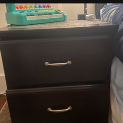 2 Brown Nightstand 2 For 60$ Bucks Great Deal!