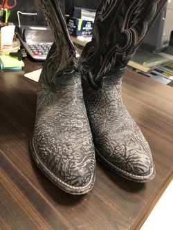 Tony Llama boots