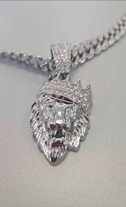 Silver Iced Out Lion Head Crown Pendant Cuban Link Chain Plated 12"