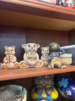 Vintage Ceramic Bear Figurine Set