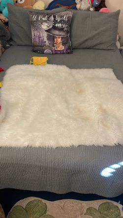 Fluffy rug