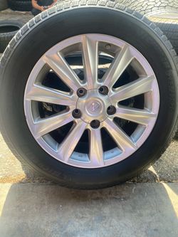 Toyota Lexus 4 wheels tires rims