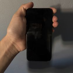 iPhone 13 (unlocked)