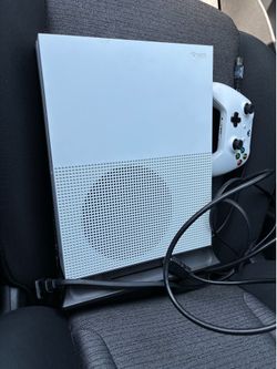 Xbox One S