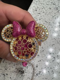 Badge reel