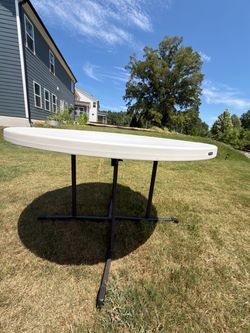 Lifetime 48” round foldable tables