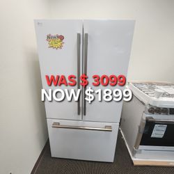 LG STUDIO 27 CU. FT. COUNTER DEPTH MAX FRENCH DOOR REFRIGERATOR 