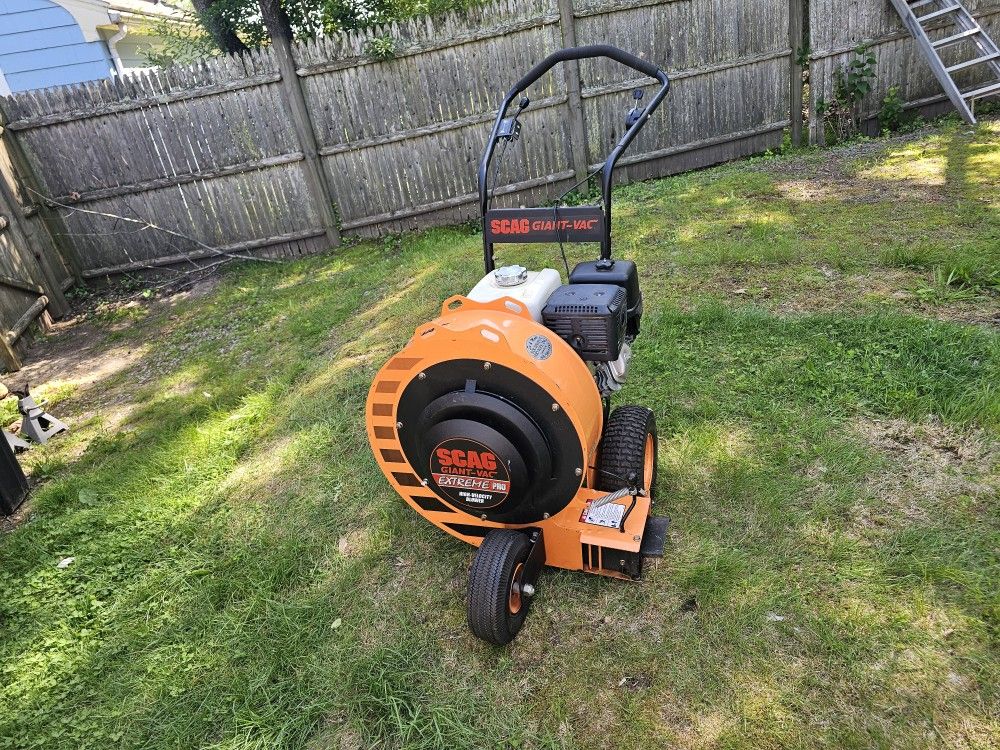 SCAG EXTREAM PRO Leaf Blower