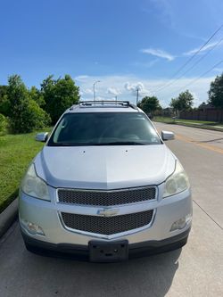 2009 Chevy Traverse LTZ