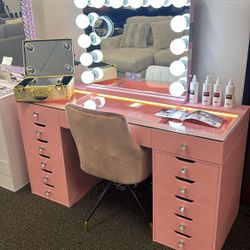 Vanity Set $10 Down Payment And Financing Available