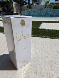 Dior J'adore Eau de Parfum 100ml
