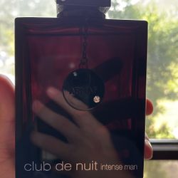 Club De Nuit Intense 