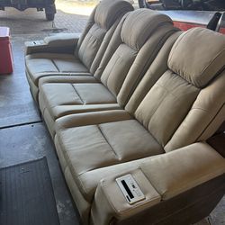 3 seater electric recliner  with charger