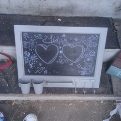 CHALKBOARD WALL DECOR