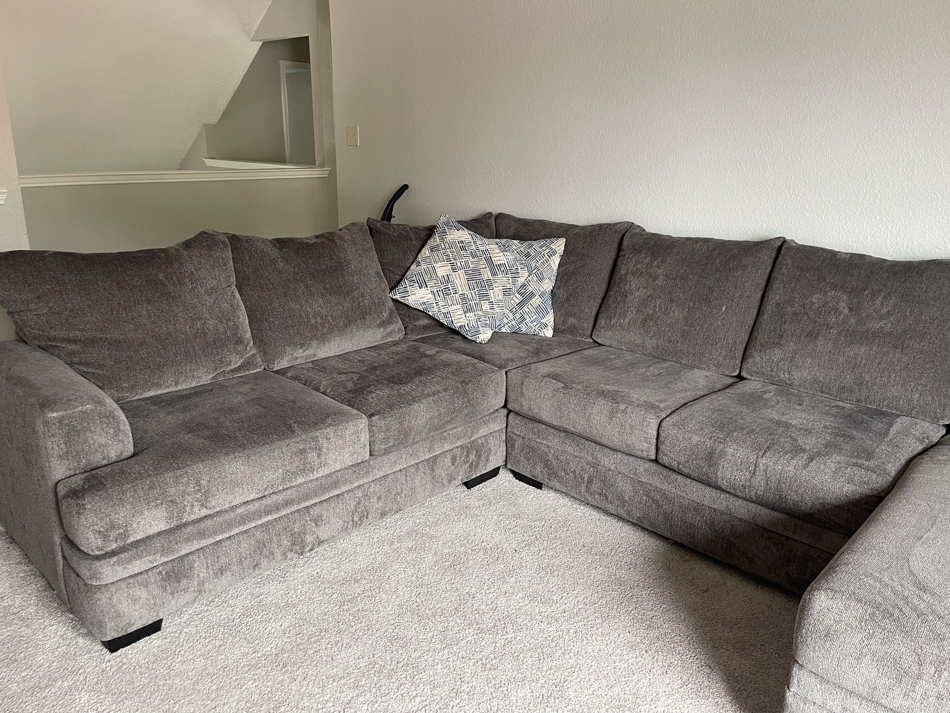 Sectional Couch for Sale in Arlington, TX OfferUp