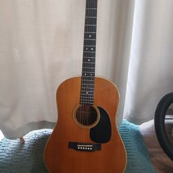 1972 Martin D-28S/w Hard Case